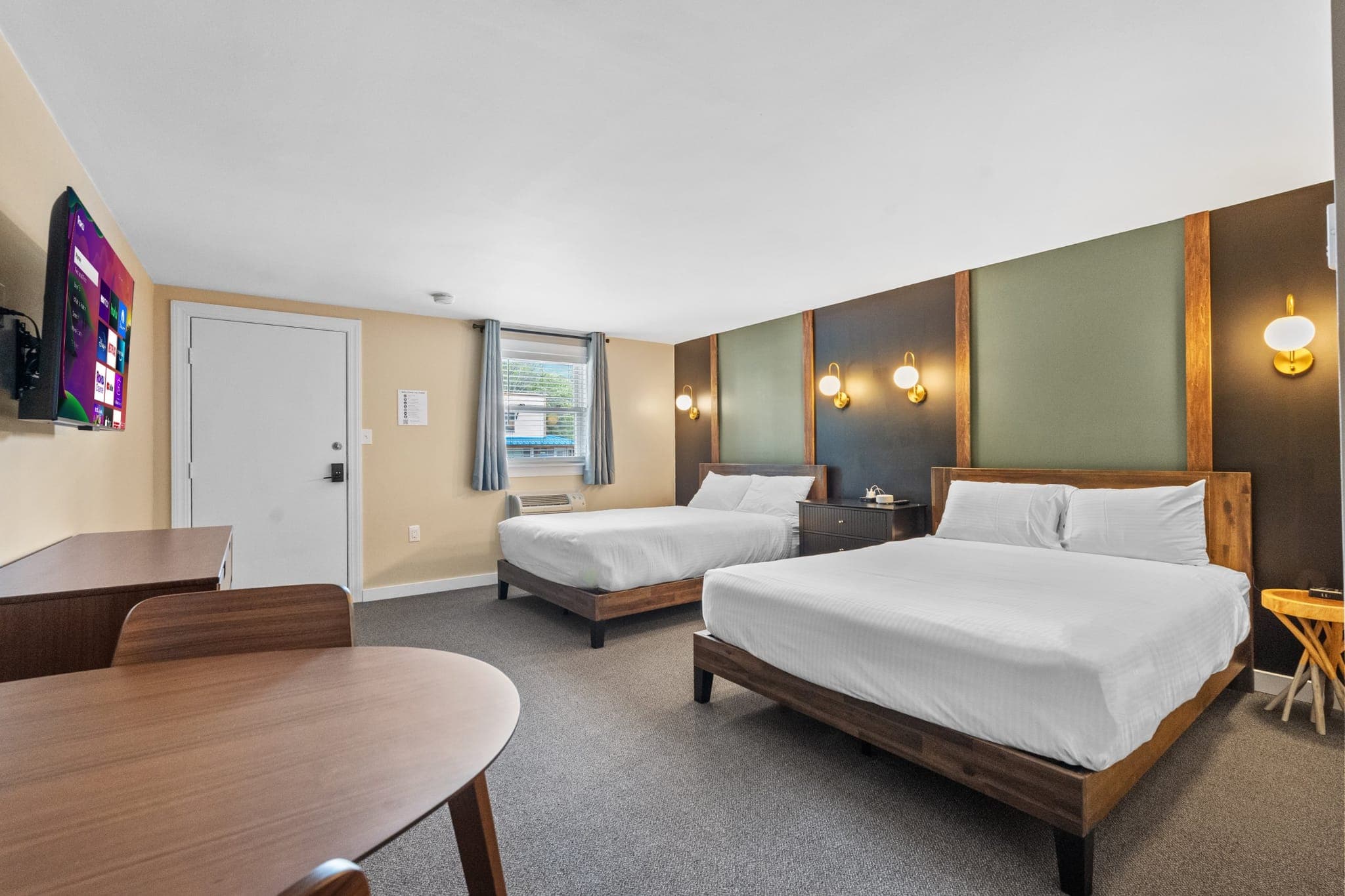 Double Queen Room